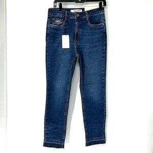 Lanca perfume NWT women’s vesta jeans cropped 10